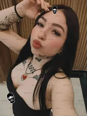 Valery, Linda Universitaria De 20 AñOs, Carita Angelical, Escorts en Bogotá — 18 años