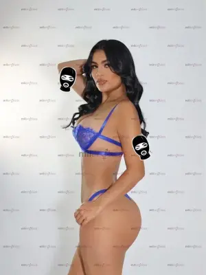 Veronica Nueva En La Pagina En Medellin Cuerpo Escultural Con Apartamento, Escorts en Medellín, Colombia — 50 años