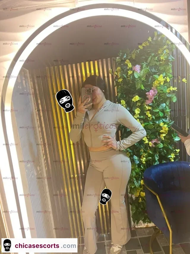 Foto de Dispuesta A Que Vivas La Mejor Experiencia Super Complaciente — foto de perfil verificado