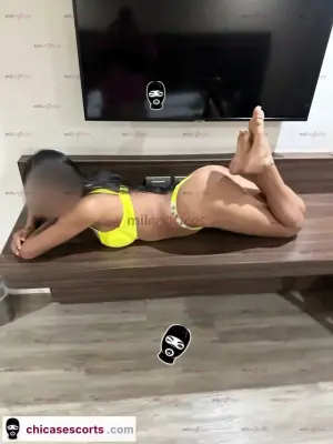 Arely Rica CompañíA, Escorts en Bogotá, Colombia — 18 años