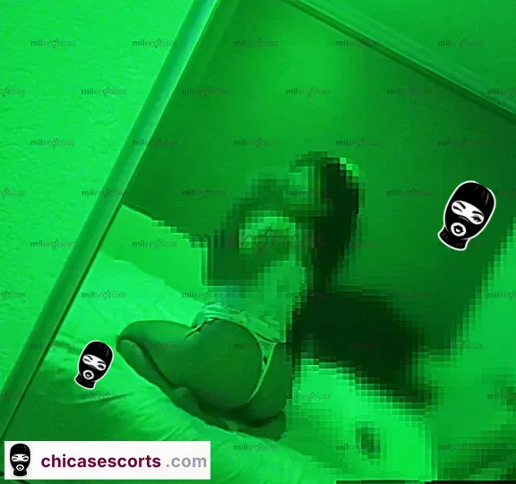 Foto de Sexy Figura Con Una Carita Inolvidable Vive La Experiencia 1verdadera Hembra — imagen 4