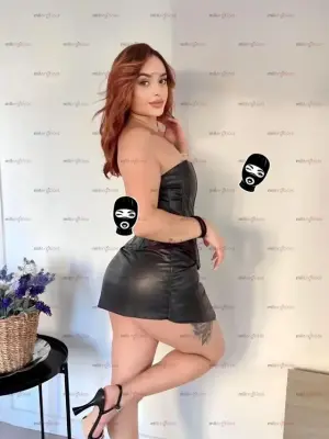 Sofi Hermosa Complaciente Sumisa Todo Lo Que Quieras Yo Lo Soy, Escorts en Medellín — 20 años