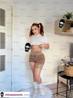 Sofi Hermosa Complaciente Sumisa Todo Lo Que Quieras Yo Lo Soy, Escorts en Medellín, Colombia — 20 años