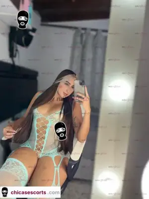 Emily Hermosa AcompañAnte Top Disponible Para Darte El Mejor Servicio, Escorts en Medellín — 20 años