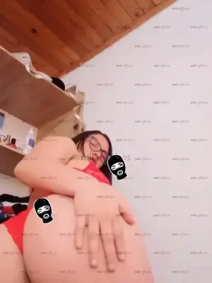 Hermosa Joven, De 28 AñOs, Ardiente, Adicta Al Sexo, Escorts en Bogotá, Colombia — 28 años