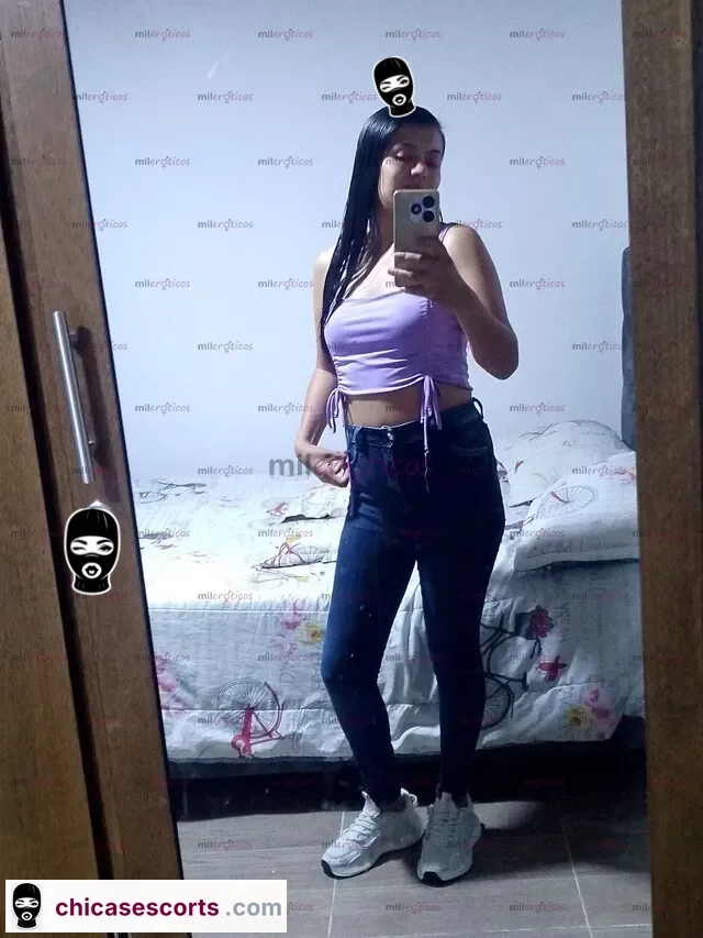 Foto de Chica ReciéN Llegada Con Ganas De Vivir Nuevas Experiencias Te Espero — foto de perfil verificado