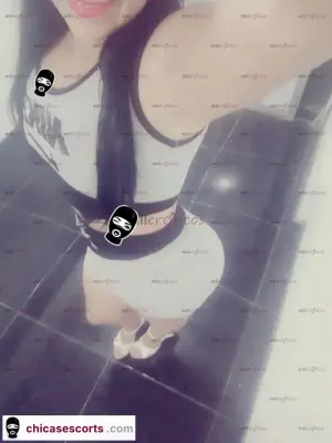 Independiente Mente Abierta Experta Extrovertida, Escorts en Bogotá, Colombia — 20 años