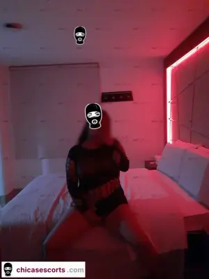 Nueva En Tu Ciudad Soy Una Jovencita Muy Linda Atractiva Y CariñOsa, Escorts en Bogotá — 18 años