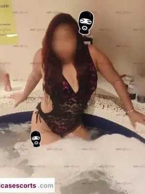 Preciosa Chiquita Y Nalgona Lista Para Atenderte, Escorts en Bogotá, Colombia — 19 años