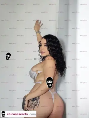 Soy Adriana La MáS Consentidora De Castilla Me Encanta Consentir Mucho Bb No Te, Escorts en Bogotá — 18 años