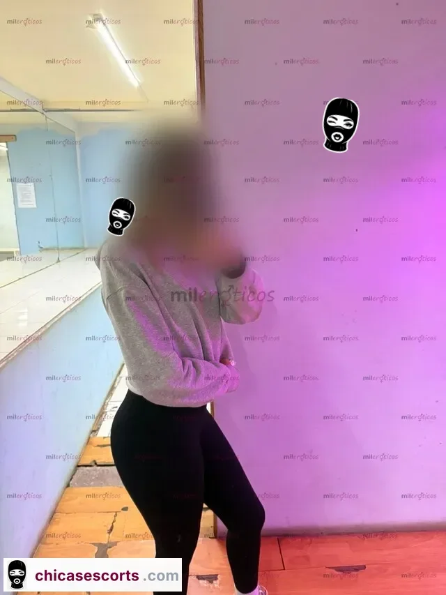 Estoy Aquí Para Regalarte Una Experiencia Atrevida Y Especialsoy Kim, Escorts en Bogotá — 18 años