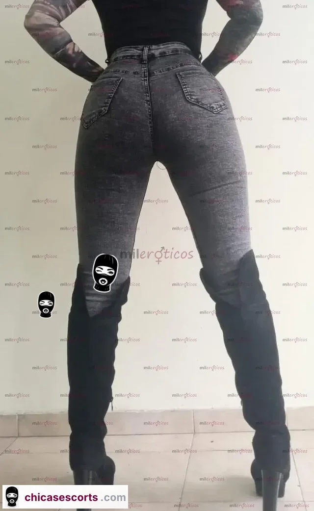 Foto de Modelo SúPer Tatuada Promo Media Hora $120 Con Tres Adicionales Apto Privado — imagen 7