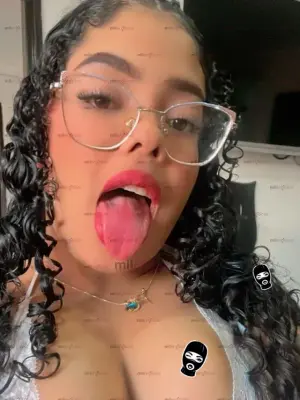 Hola Amor Soy Victoria Una Chica Muy Complacientd, Escorts en Bogotá — 19 años