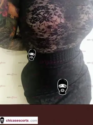 Culona Tatuada Super Caliente Con Apto Privado Squirt, Escorts en Bogotá — 18 años