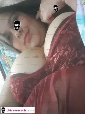 Curvilinea Con Grandes Tetas Disponible Para Ti, Escorts en Bogotá — 18 años