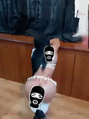 Sofy Morenaza Golosa... Me Encanta Disfrutas Sin LíMites Ni Peros!! Disfrutame, Escorts en Bogotá — 18 años