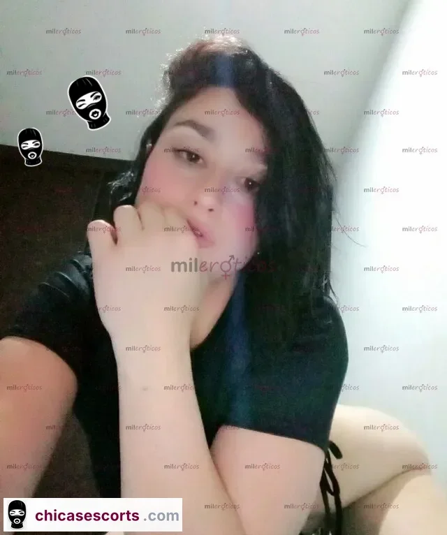 Foto de Itali : Deliciosa Mujer Colombiana Complaciente Estrechita Complaciente — imagen 4