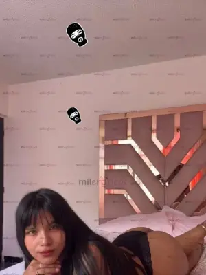 Tu Pelito Negro Rico Dispuesta A Follar Contigo, Escorts en Bogotá — 19 años