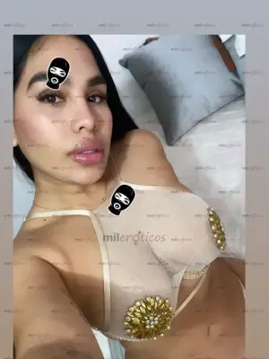 Luciana Exquisita Cuerpo Natural Hermoso Rostro Labios Carnosos Nalgas Paraditas, Escorts en Medellín — 19 años