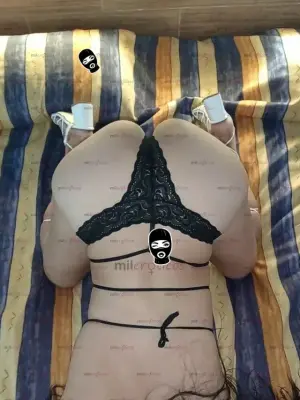 $1, Escorts en Bogotá — 19 años