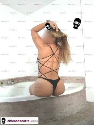 Delgada Jovencita Y Estrechita Muy Complaciente Servicio 100% Real, Escorts en Bogotá, Colombia — 19 años