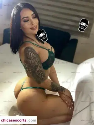 Estrechita Jovencita Muy Complaciente Con Sitio En Laureles, Escorts en Medellín — 24 años