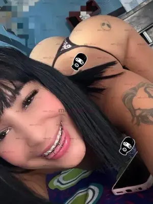 Sofia Morenita Pollita ReciéN Llegada Amor Tu Flaca Ardiente, Escorts en Bucaramanga — 18 años