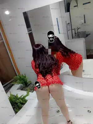 Apretada Y HúMeda Fuego Y Deseo Dulce Vagina, Escorts en Bogotá — 30 años