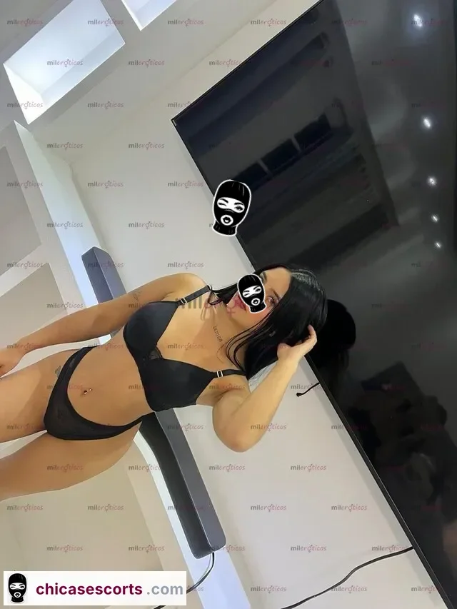 Foto de Hermosa Colombiana De Cara Angelical Con Ganas De Complacerte. — imagen 4