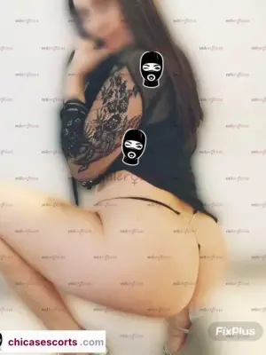 Madurita Y Veterana! Con Apartamento Propio En Laureles, Escorts en Medellín, Colombia — 25 años