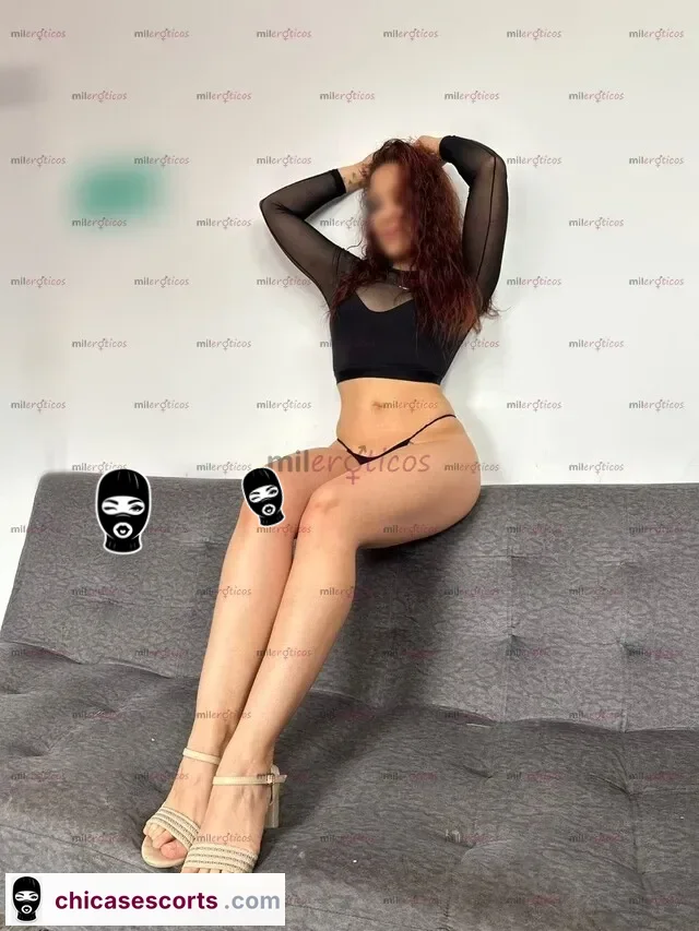 Foto de Con Ricas Caderas Grandes Llegó Ana A Bosa EstacióN — imagen 3