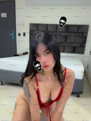 Rolita Estrechita Con Ganas De Mucho Sexoo, Escorts en Medellín — 18 años