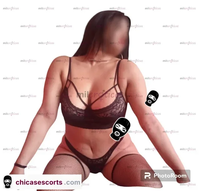 Foto de Tetona Deseosa De Leche Chupadora Profesional — imagen 3