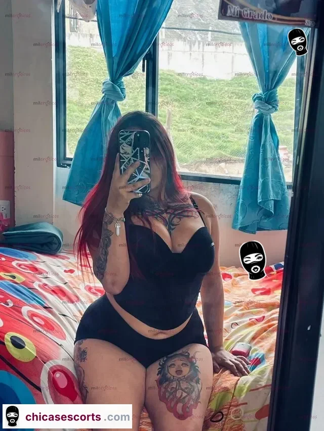 Foto de Catalina, Hermosa Peliroja Con Senos Muy Apetitosos — foto de perfil verificado