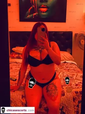 Catalina, Hermosa Peliroja Con Senos Muy Apetitosos, Escorts en Bogotá — 22 años