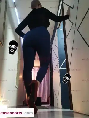 Mamasita Tatuada Promo Hora Full Adicionales $180 Apto En Chapinero 3222856322, Escorts en Bogotá — 30 años