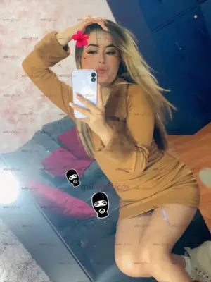 Soy Eimmy Linda Rubia De Ojos CaféS Con Mirada Inquietante, Escorts en Bogotá — 22 años
