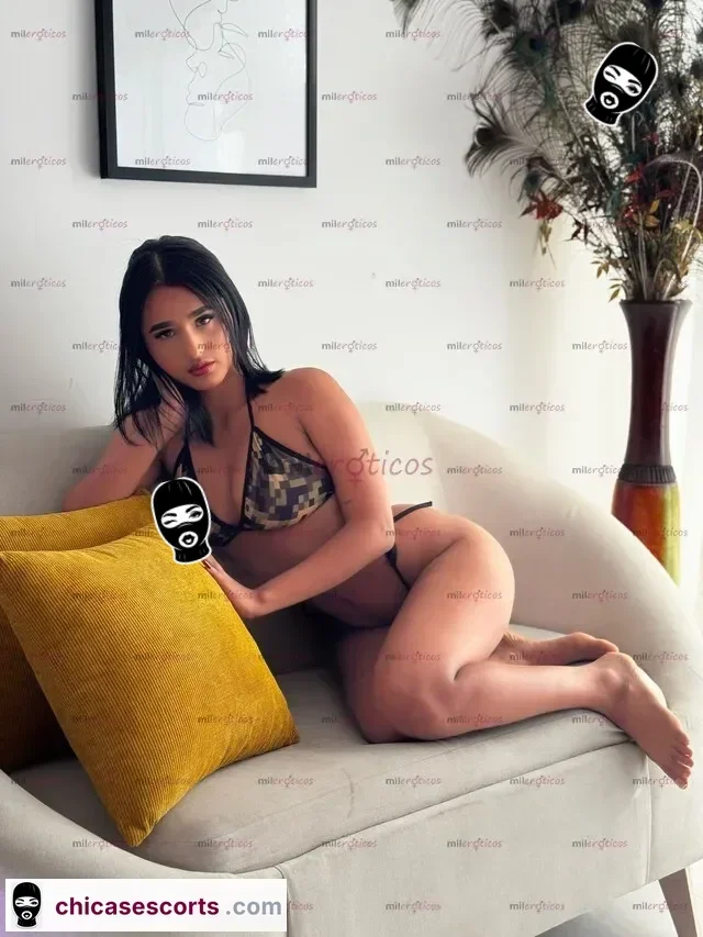 Foto de Flaca Extrechita Complaciente Perversa Nueva Para Ti — imagen 4