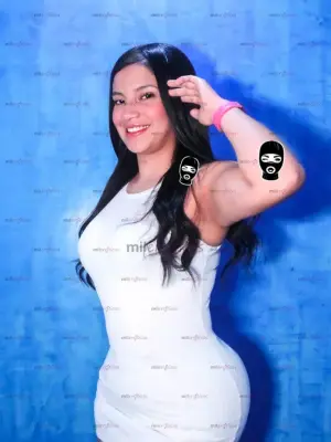 Luciana Rousse Complaciente Y Arrecha Chica A Domicilio, Escorts en Bogotá — 18 años