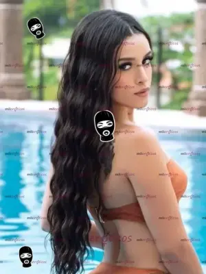 Isabella, Escorts en Bogotá — 19 años