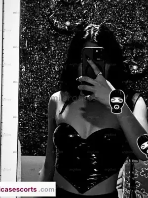 Toberin, Escorts en Bogotá, Colombia — 20 años