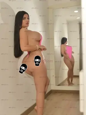 Joha Tu Jovencita Porno Te Hare Estremecer Con Mi Rica Vagina Apretada, Escorts en Medellín, Colombia — 40 años