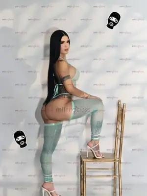 Valeria Escort Vip Sofisticada Nueva En Medellin Realizo Todos Los Servicios, Escorts en Medellín — 19 años