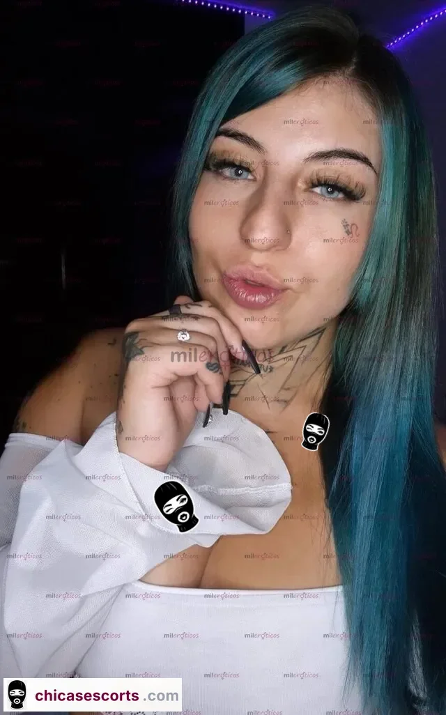 Foto de Hermosa Tetona Con Cuerpo Espectacular Mirada Sexy — foto de perfil verificado