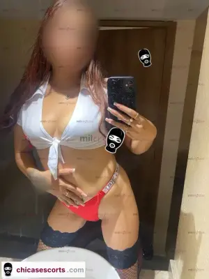 Hola Soy Jazmin 19 AñOs Esperando Que Me Comas Rico Mi Vagina Humeda Y Apretadi, Escorts en Bogotá, Colombia — 19 años