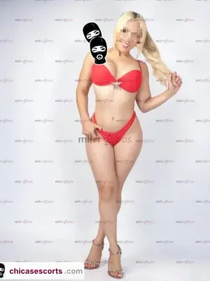 Rubia,Delgada,Nalgona,Estrechita...Los Tres Platos, Escorts en Medellín, Colombia — 32 años