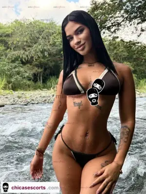 Hola Amor Me Presento Soy Una Flaca Caliente Con Deliciosas Curvas Tu Amante Ide, Escorts en Bogotá, Colombia — 18 años