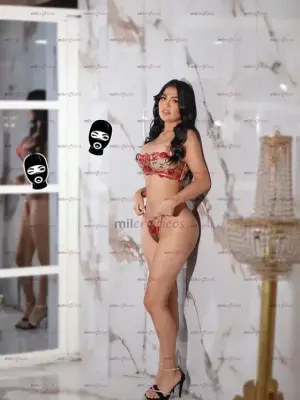 Veronica Scort Joven De Cara Angelical Independiente, Escorts en Medellín, Colombia — 18 años