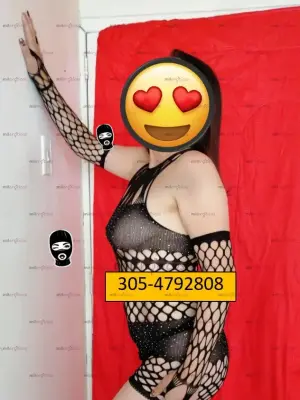 3054792808 Victori 35 AñOs Peli Negra Mido 1.70 Desde 8 Am A 6pm MañAnero, Escorts en Bogotá, Colombia — 24 años