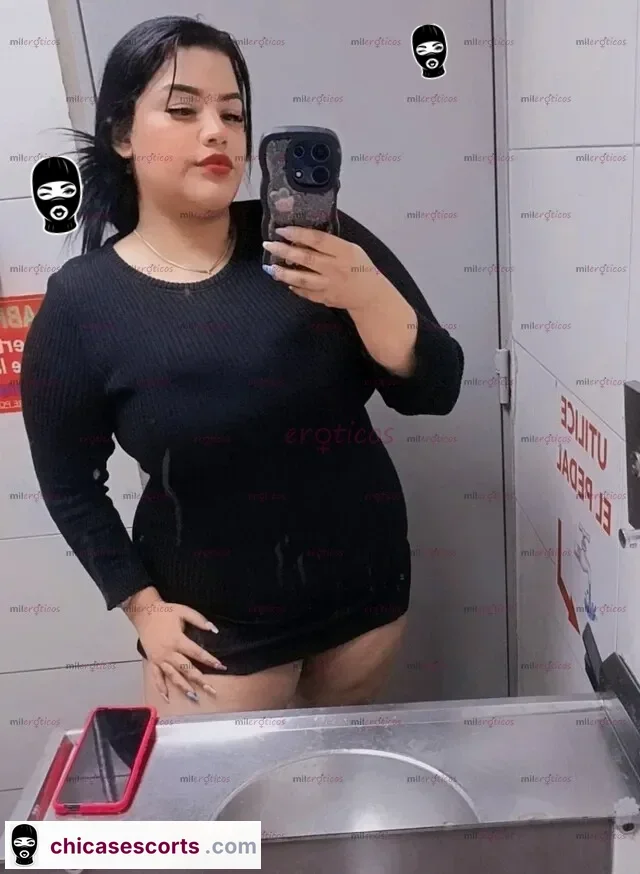 Foto de Morbosita Tetona De Alto Voltaje, Dispuesta Y CariñOsa.. — imagen 5